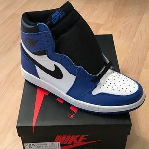 Air jordan retro 1 game royals